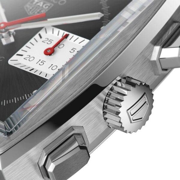 TAG Heuer Monaco close up 39mm Black dial Calibre Heuer Automatic sapphire crystal CBL2113.BA0644