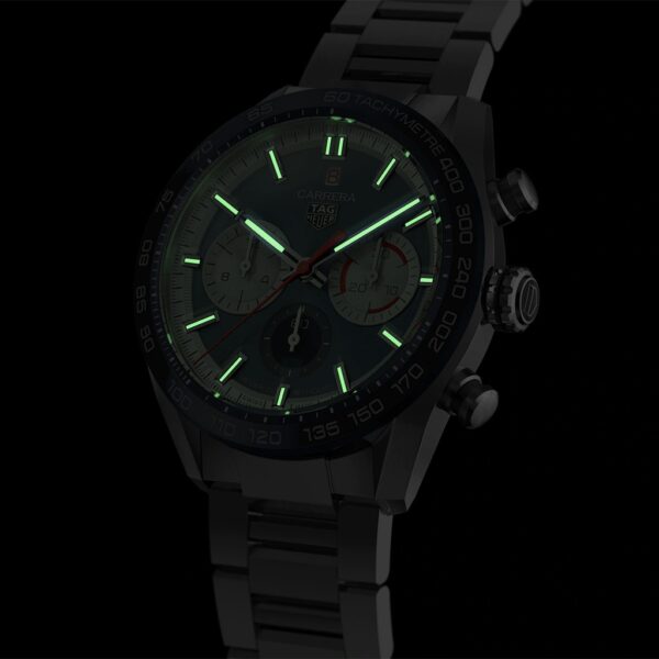 TAG Heuer Carrera Watch. Model CBN2A1E.BA0643