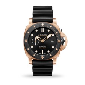 Panerai Submersible Goldtech™ OroCarbo 44mm Rubber Strap | PAM01070