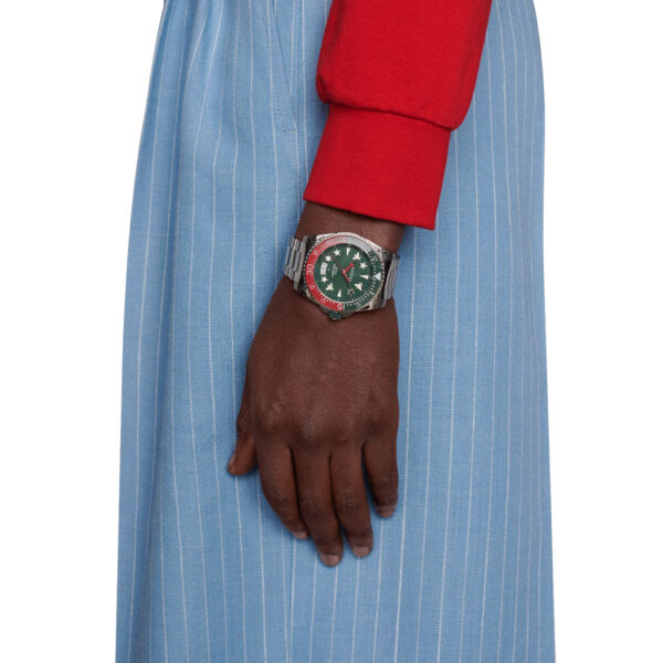 Gucci Dive 40mm Quartz Green Dial Steel Case and Bracelet | YA136222