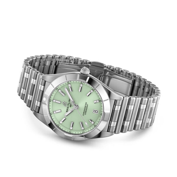 Breitling Chronomat 32 SuperQuartz™ Green Dial 32mm Bracelet a77310101l1a1