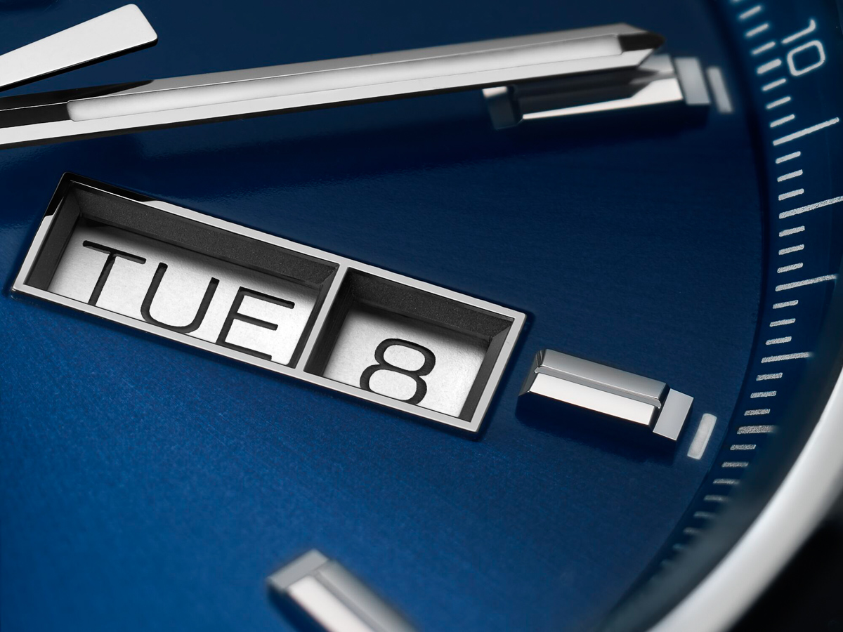 TAG Heuer Carrera Calibre 5 Automatic 41mm Blue Dial Bracelet WBN2012.FC6502