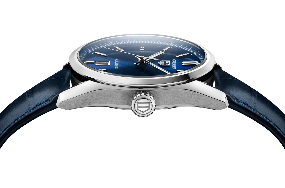 TAG Heuer Carrera Calibre 5 Automatic 39mm Blue Dial Leather Strap WBN2112.FC6504