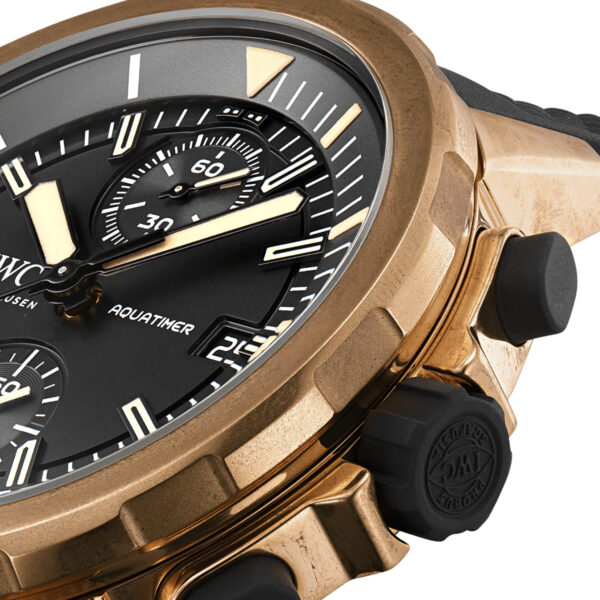 IWC Aquatimer Chronograph Edition 44mm "Expedition Charles Darwin" IW379503