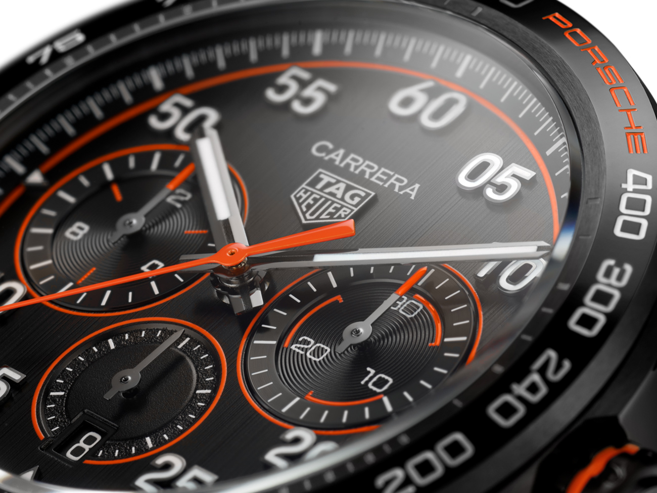 TAG Heuer Carrera x Porsche Racing 44mm