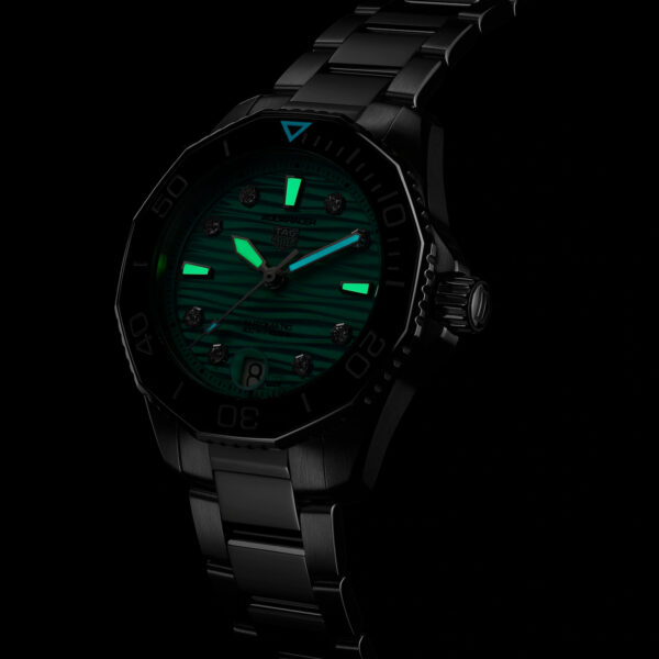 TAG Heuer Aquaracer Professional 300 Diver 36mm Watch WBP231K.BA0618