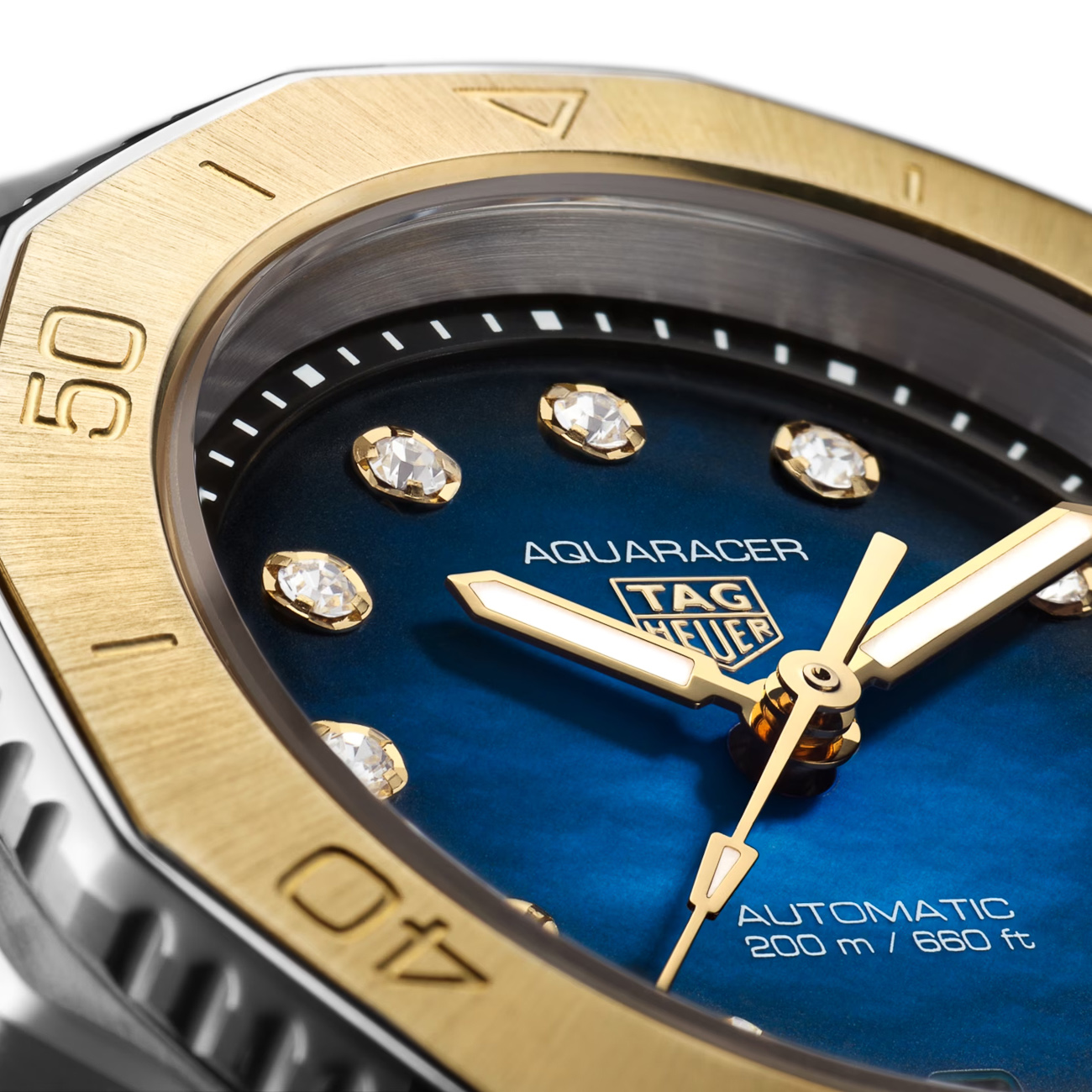 TAG Heuer Aquaracer Professional 200 30mm