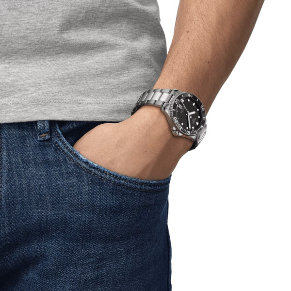 Tissot Seastar 1000 40mm watch T120.410.11.051.00