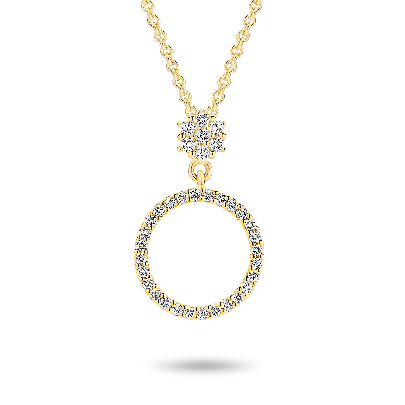 Diamond Cluster Circle Pendant in 18K Yellow Gold