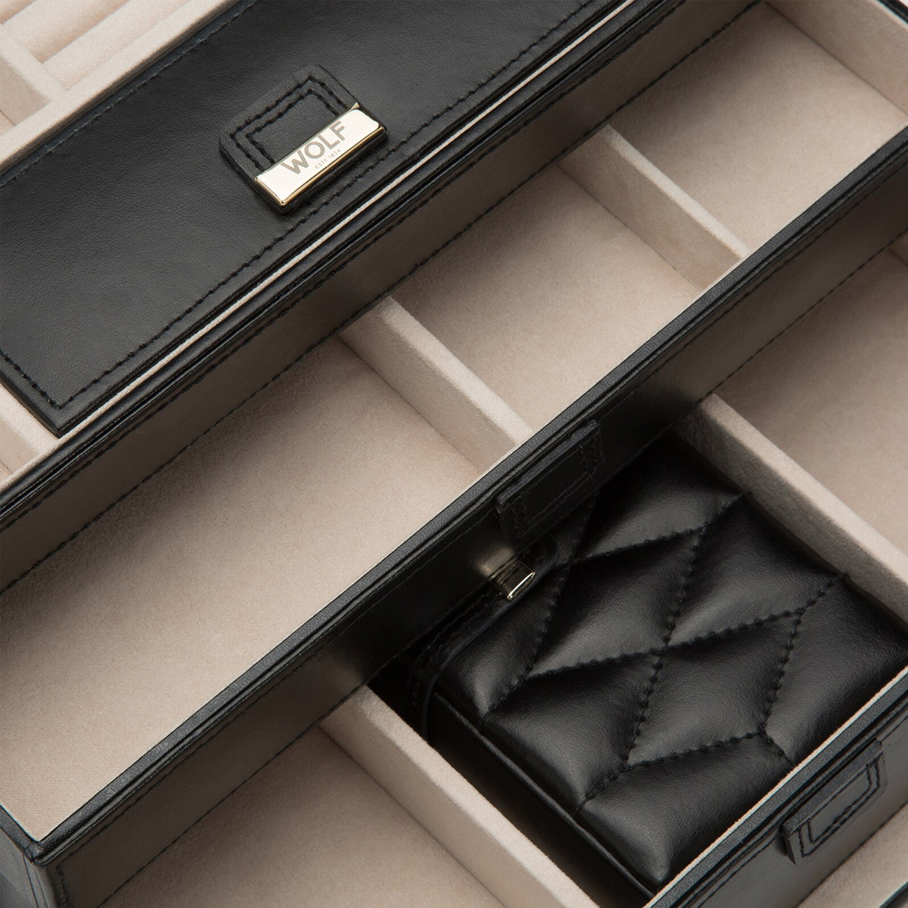 Wolf Caroline Medium Jewellery Case in Black