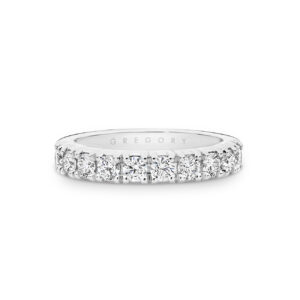 18K White Gold Claw Set Flat Grooved Diamond Band