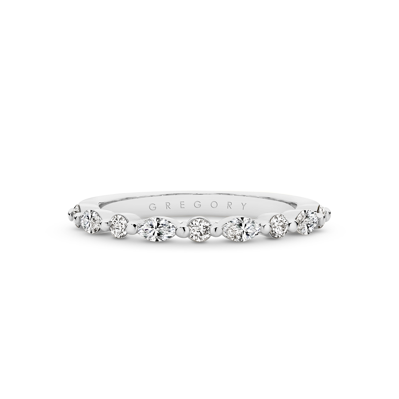 18K White Gold Claw Set Marquise &#038; Round Brilliant Diamond Band