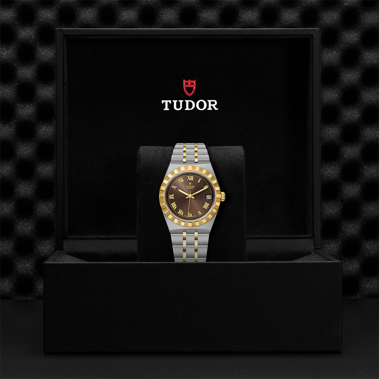 M28403-0008-Tudor-Royal-34-Brown-TwoTone-Box