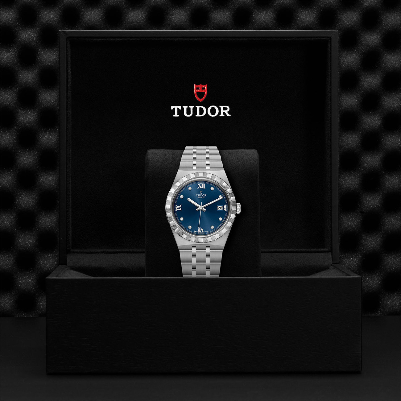 M28500-0006-Tudor-Royal-38-Blue-Steel-Box