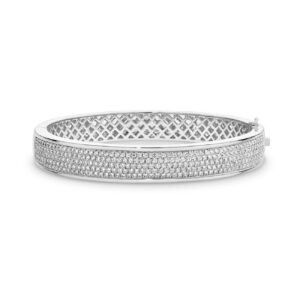 18K White Gold Round Brilliant Pave Set Diamond Bangle