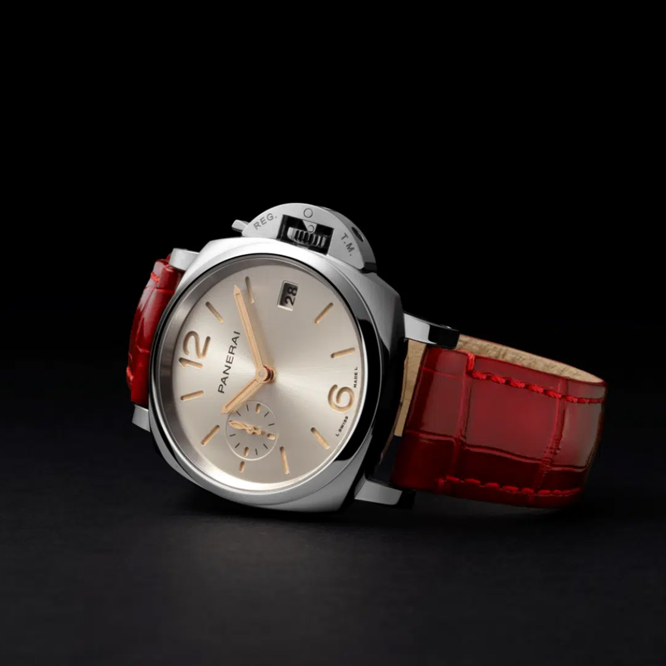 Panerai Luminor Due 38mm