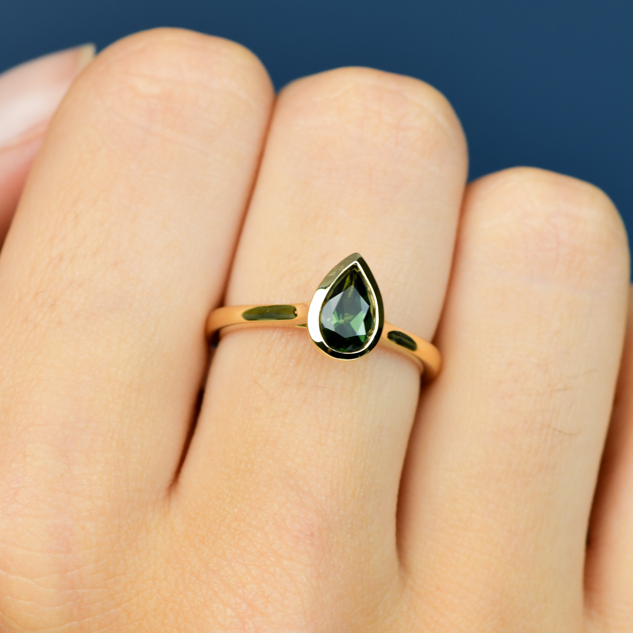 Green Australian Sapphire Adelia Ring