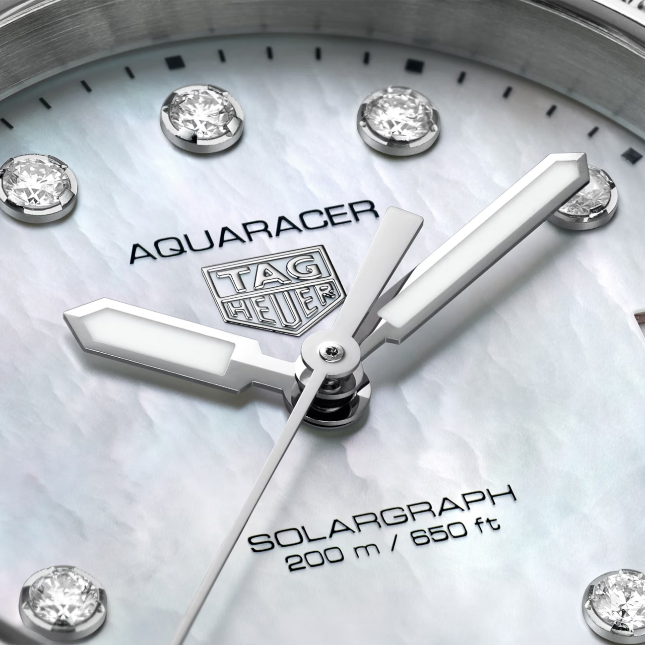 TAG Heuer Aquaracer Professional 200 Solargraph 34mm