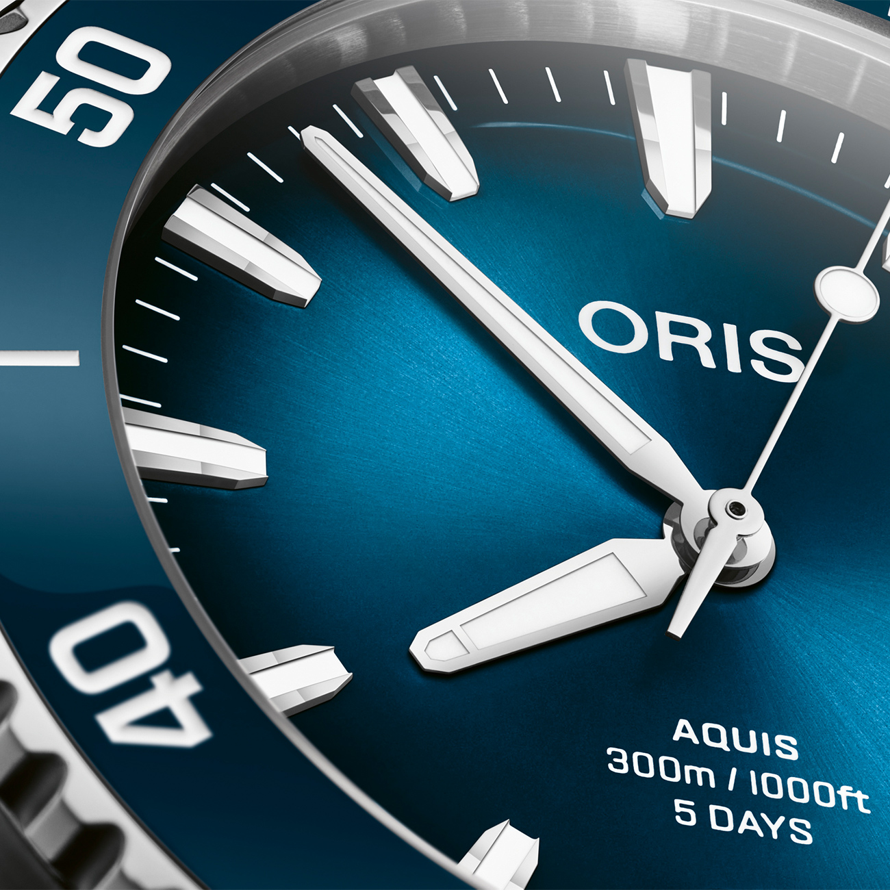ORIS Aquis Date Calibre 400 43mm