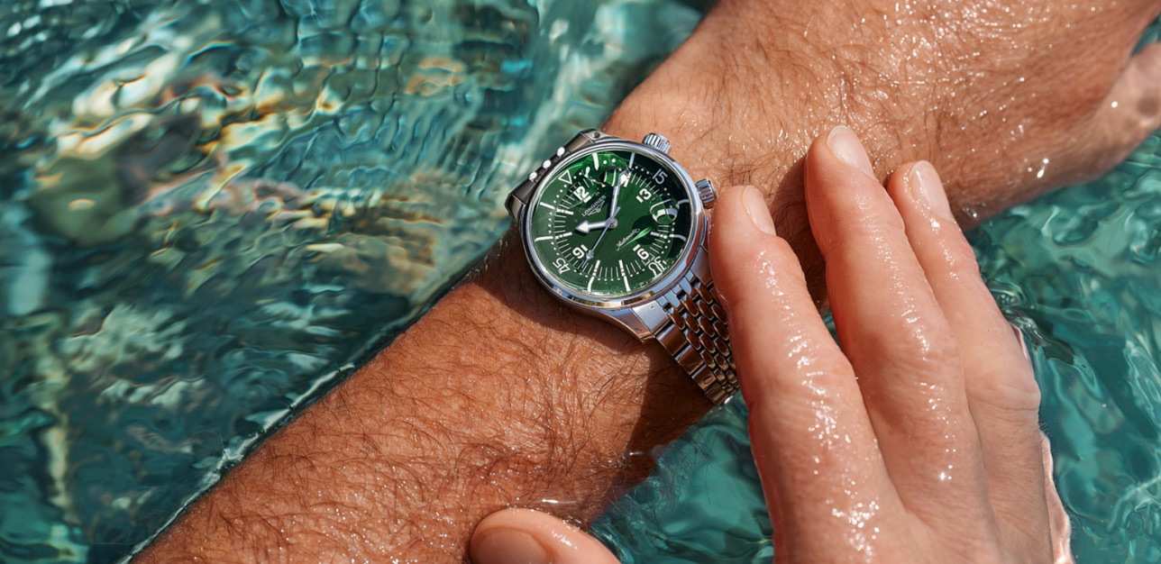 Longines-Diver-Green-Focus
