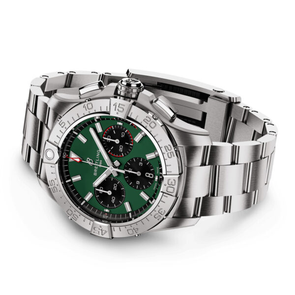Breitling Avenger B01 Chronograph 42mm AB0146101L1A1
