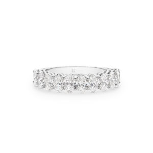 Oval Brilliant Lab Diamond Claw Set Band In 18K White Gold - Small