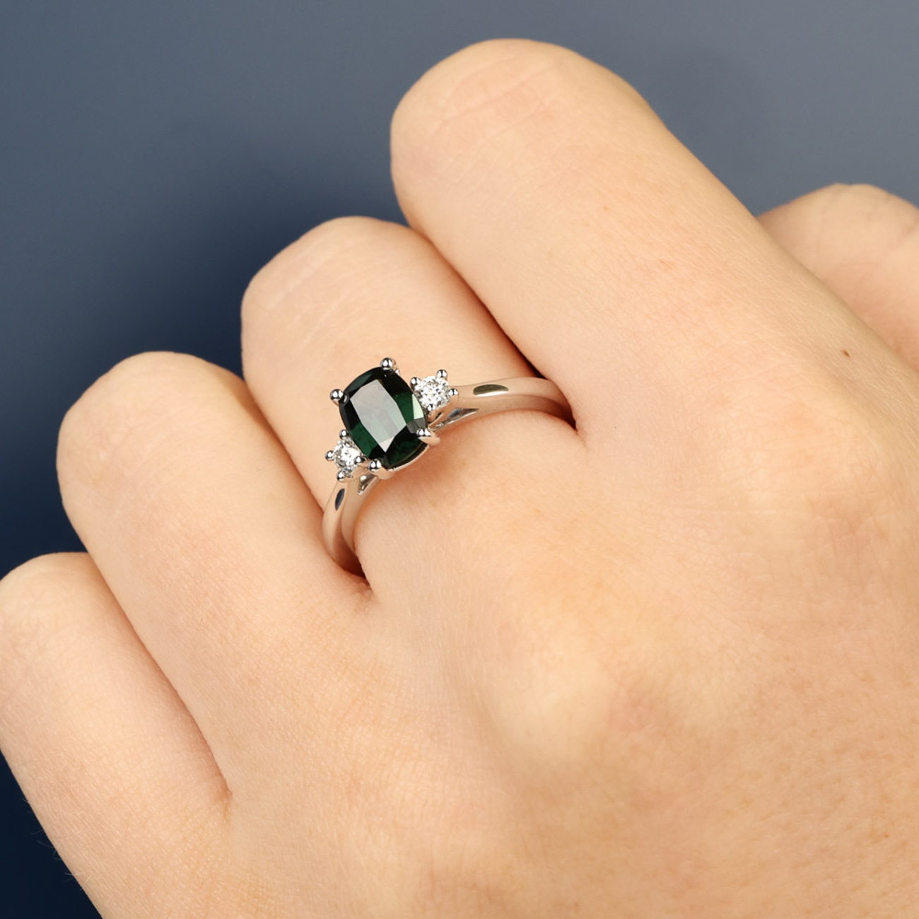 Green Australian Sapphire &#038; Diamond Endota Ring