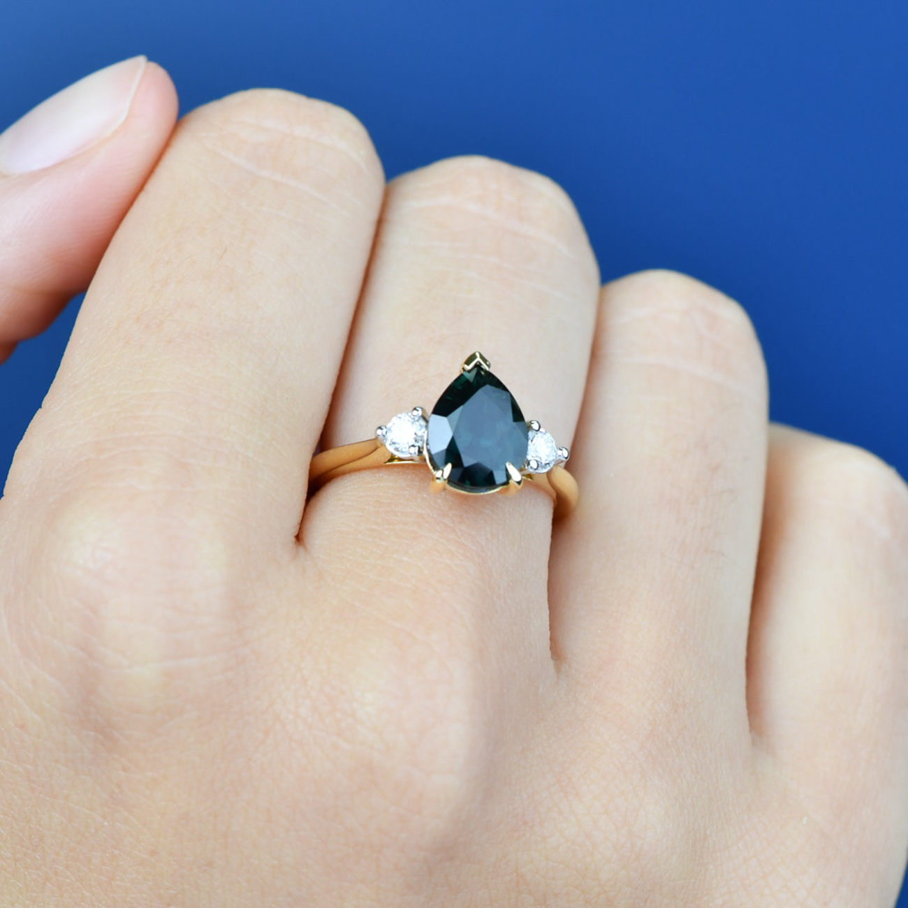 Teal Australian Sapphire &#038; Diamond Endota Ring