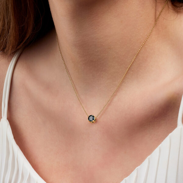 Maira necklace with round blue Australian sapphire in 9k yellow gold on 45cm chain