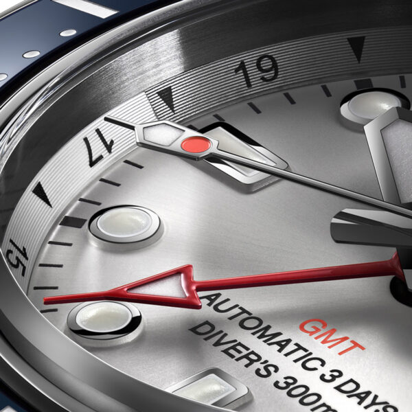 Seiko Prospex Automatic G.M.T Divers SPB519J 42mm watch with white dial and sapphire crystal