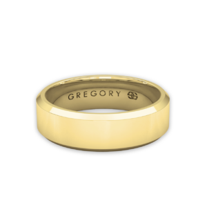 Classic Wedding Band in 9K Yellow Gold