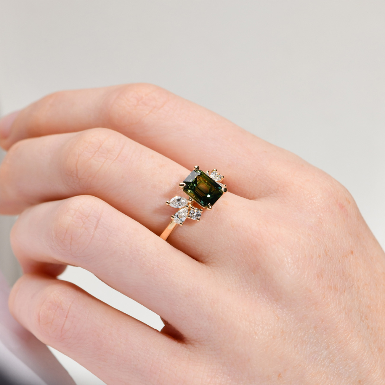 Parti Australian Sapphire Aurelia Ring