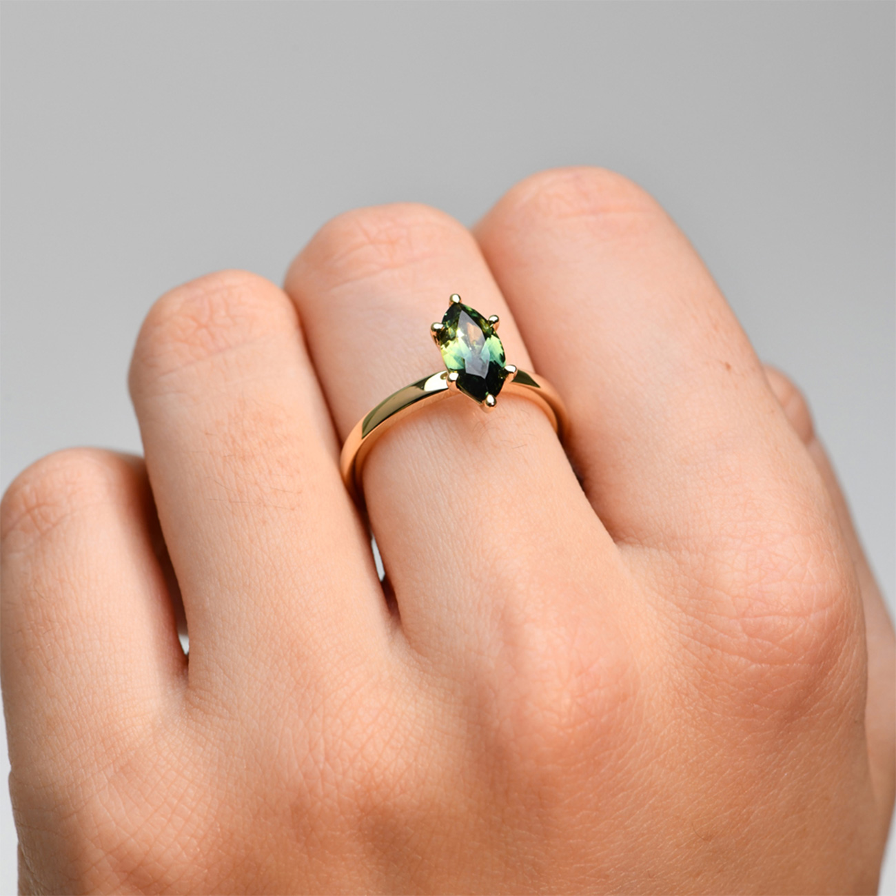 Parti Australian Sapphire Maya Ring