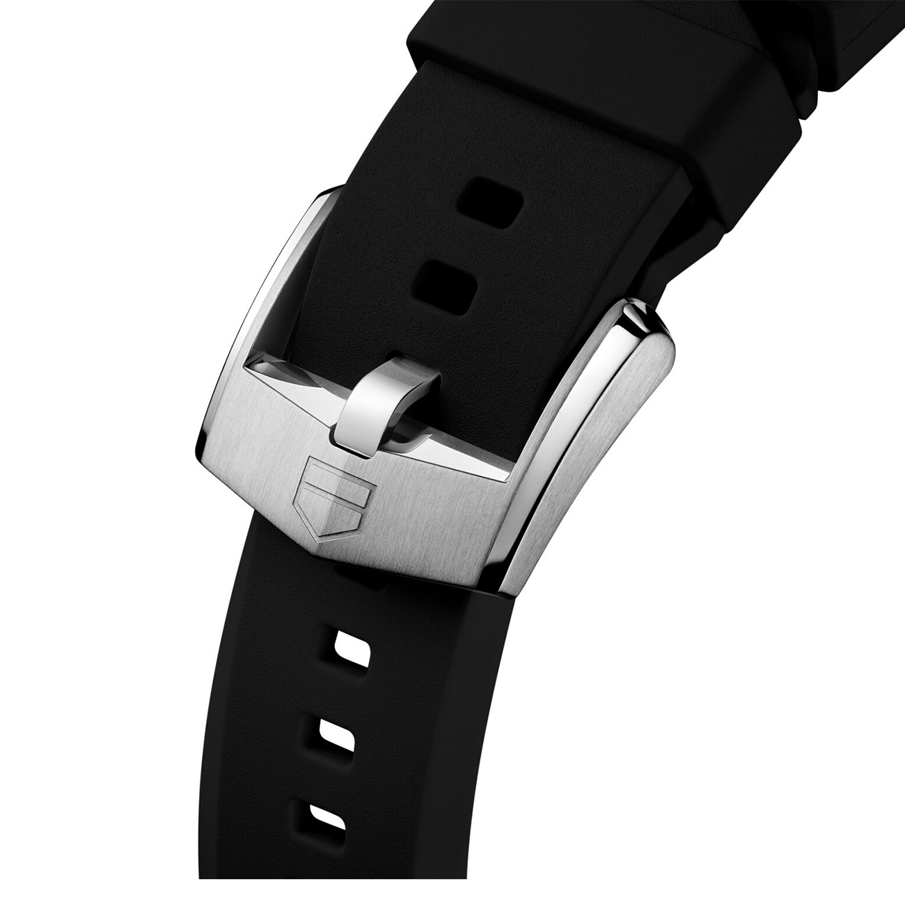 TAG-Heuer-Connected-Calibre-E5-40mm-SBT8010.BT0002_BUCKLE