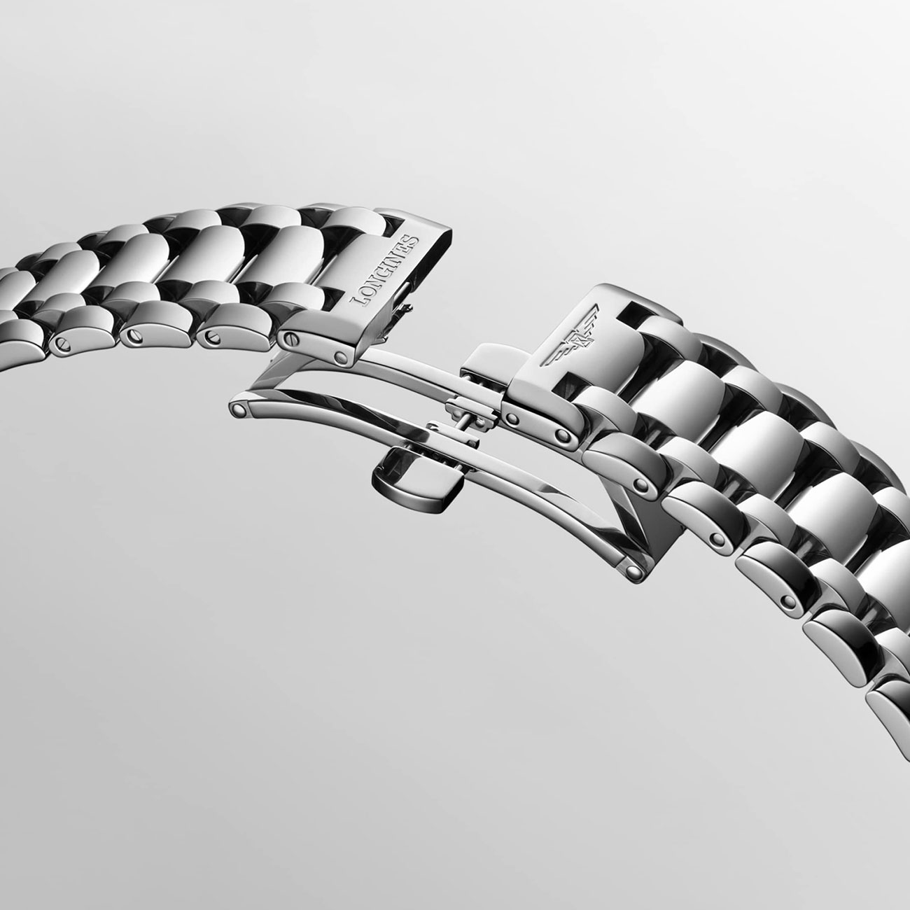 watch-collection-longines-primaluna-moonphase-l81264716-clasp Longines Primaluna Moonphase 34mm L81264716 with ivory opaline dial, blue painted Roman numerals & stainless steel bracelet - clasp