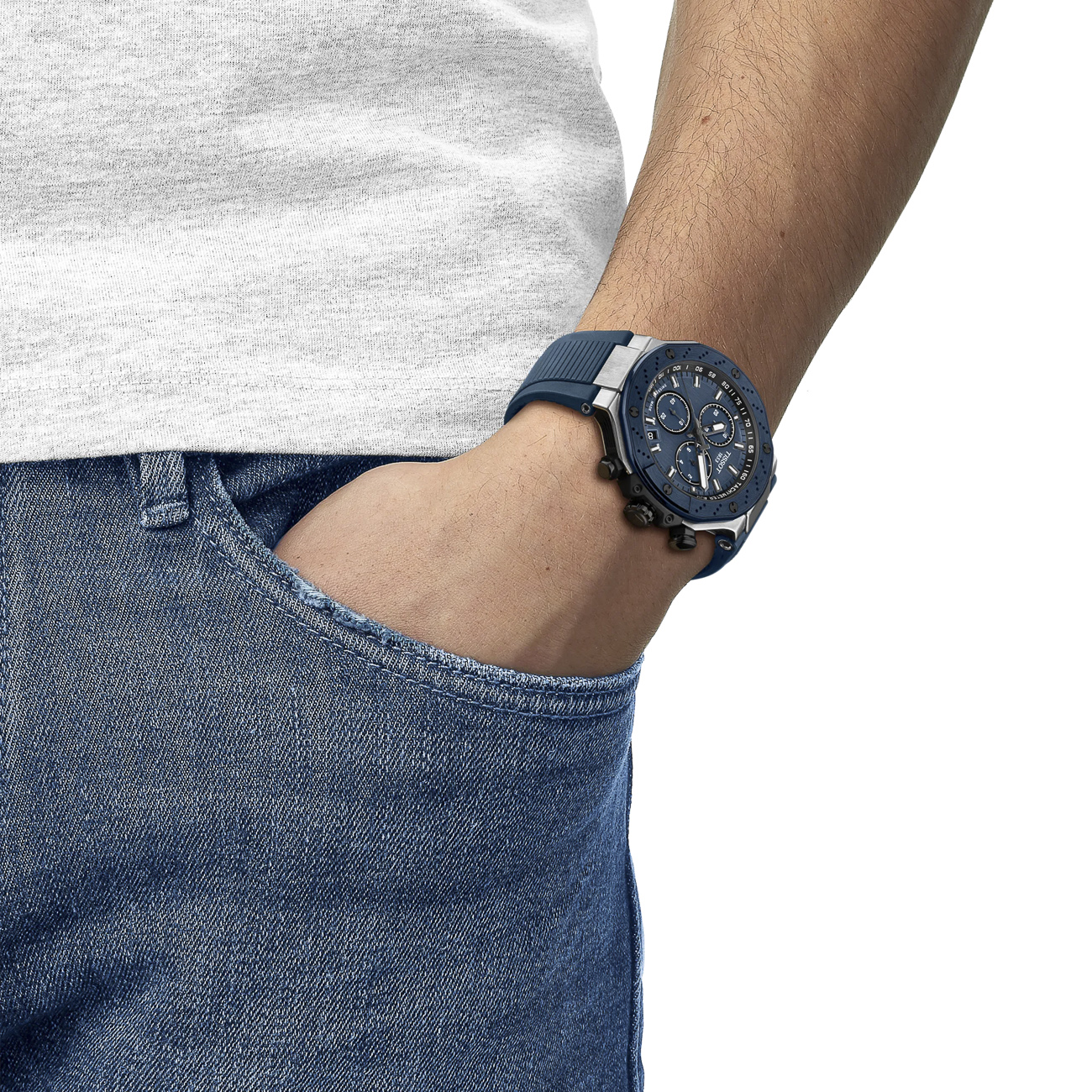 T1414172704100_WRIST