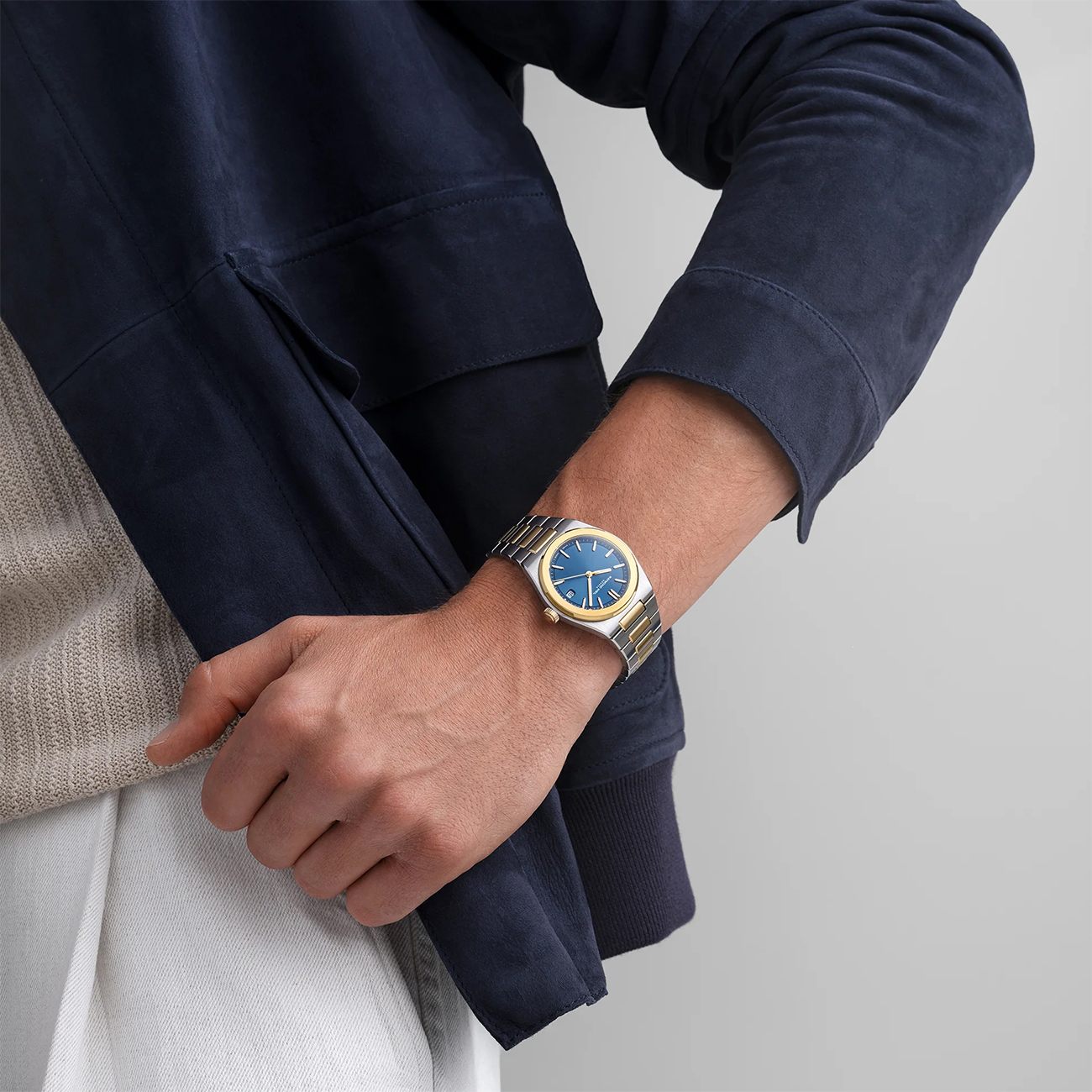 Raymond Weil A.R.T. Automatic Blue Dial Two-Tone Watch 38mm Raymond Weil A.R.T. Automatic 38mm men's two-tone stainless steel watch with blue dial – 1000-STP-50001